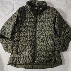 Old Navy Leopard Print Puffer Jacket
